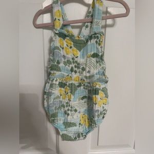 EUC Angel Dear muslin bubble romper 18-24 m